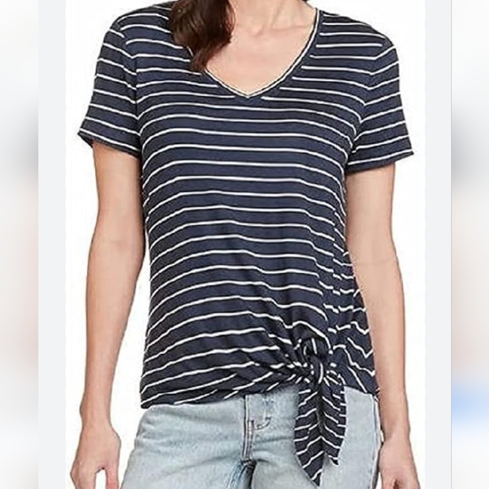 Matty M V neck short sleeve shirt